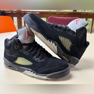 Nike Air Jordan 5 Retro BG “Black Metallic”845036-003 7Y